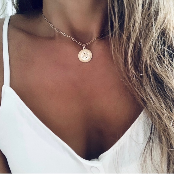 14k Gold Filled Saint Christopher Choker Necklace - Picture 13 of 16